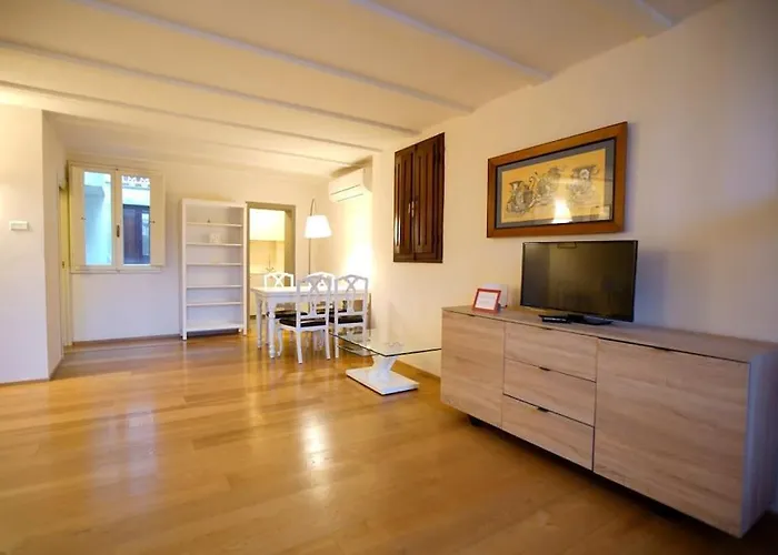 Ampio Bilocale Centralissimo, * Florence