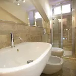 Ampio Bilocale Centralissimo, דירה פירנצה